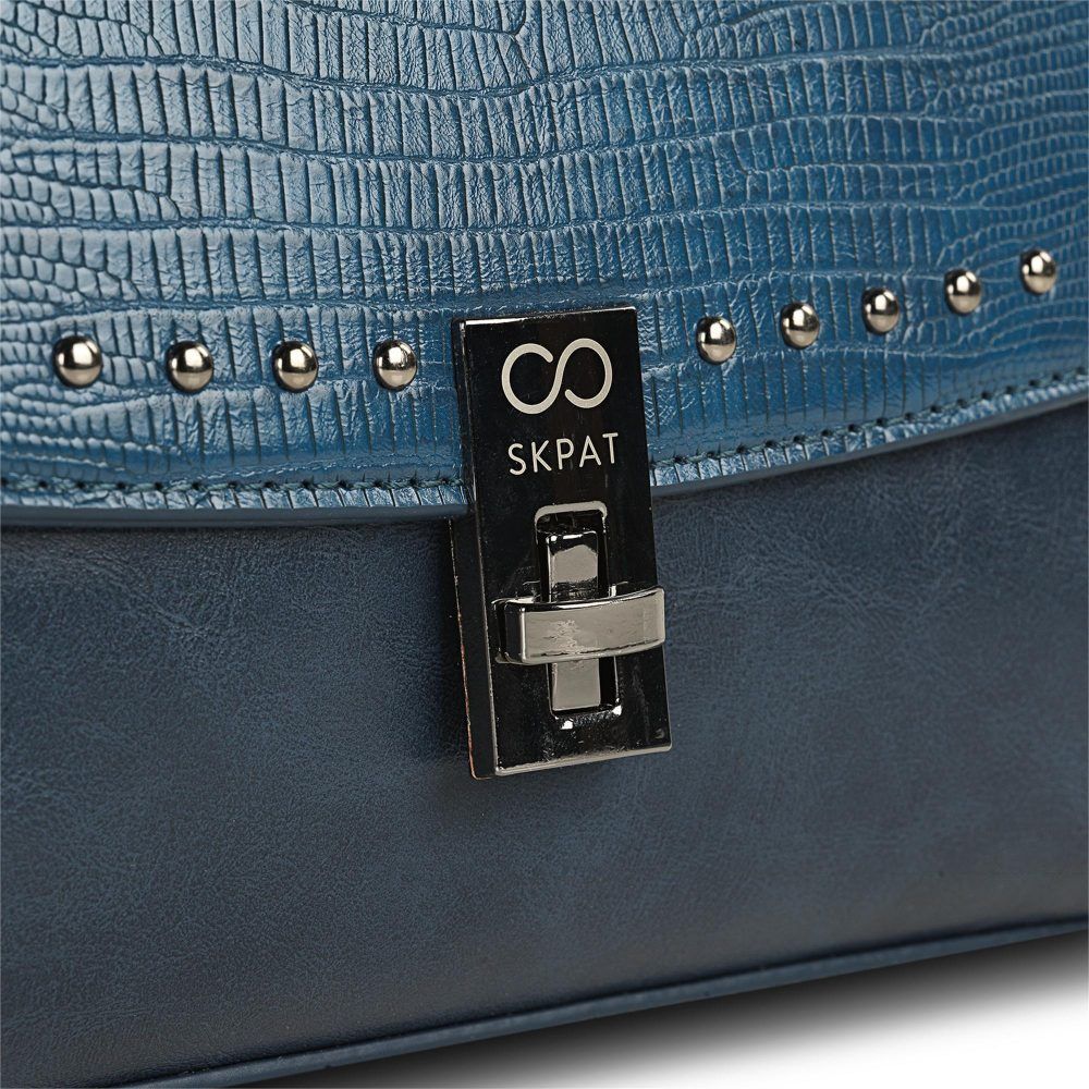 bolso bandolera con solapa azul skpat 31288 detalle