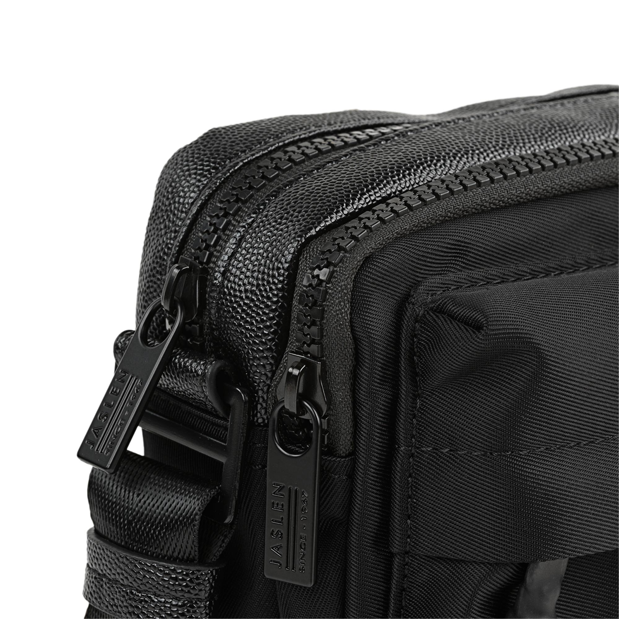 bandolera de hombre Jaslen negro detalle cremalleras bandolera de hombre Jaslen negro detalle cremalleras
