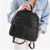 Mochila negra con bolsillos Matties modelo Mochila negra con bolsillos Matties modelo