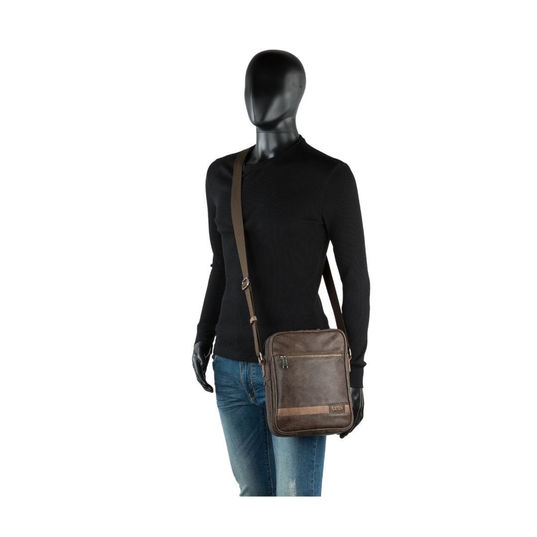 Bandolera de hombre Lois marrón 310226 maniquí