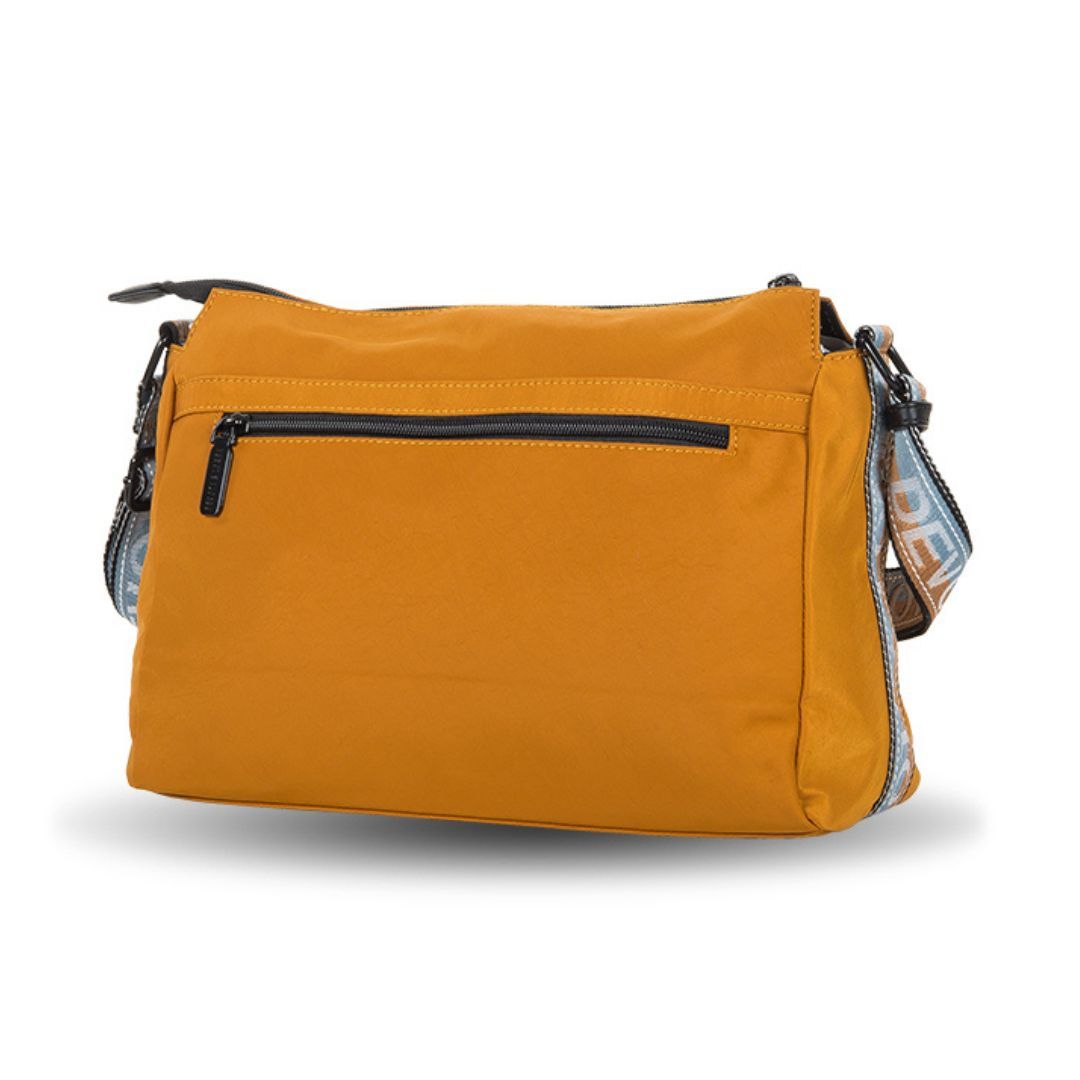 Bolso bandolera de tela Devota y Lomba con logo caldera trasera Bolso bandolera de tela Devota y Lomba con logo caldera trasera