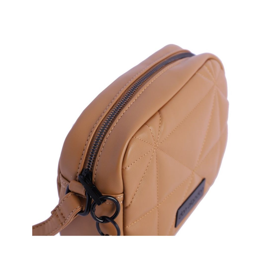 Bolso Don Algodón acolchado detalle de cremallera de apertura