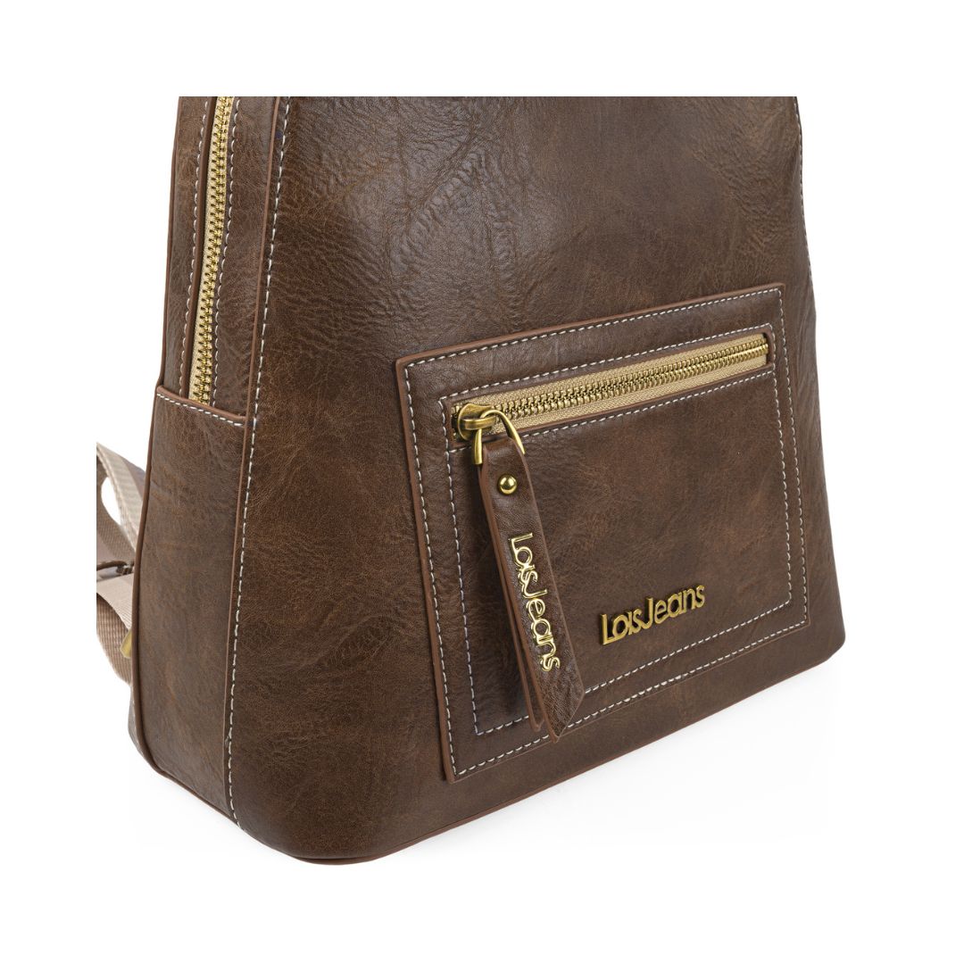 Mochila Lois marrón mujer detalle de bolso delantero Mochila Lois marrón mujer detalle de bolso delantero