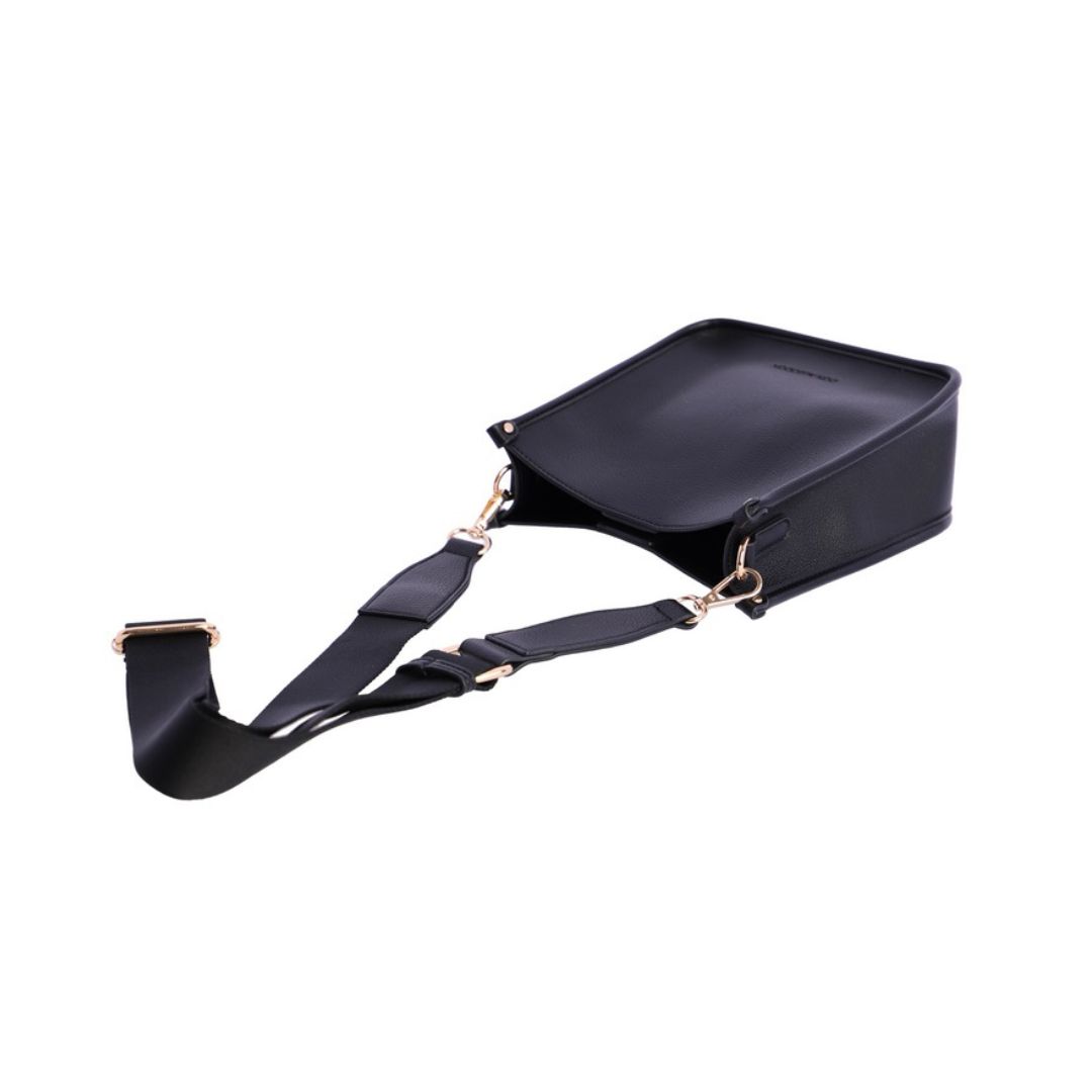 Bolso bombonera Don Algodon negro detalle de bandolera