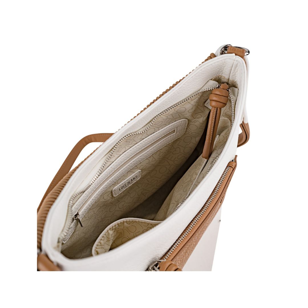 Bolso góndola Lois con bandolera detalle de bolsillos interiores Bolso góndola Lois con bandolera detalle de bolsillos interiores